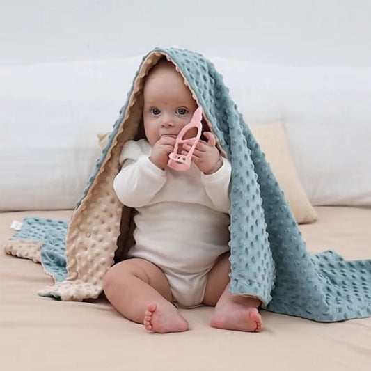 couverture bébé réversible bébé avec jouet réversible