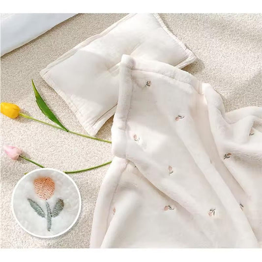 douce couverture bébé tulipe avec fleur Floraison
