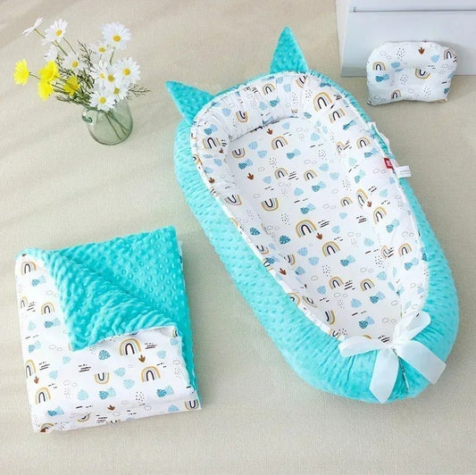 nid bebe confortable bleu turquoise cocon portable