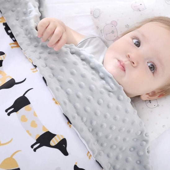 regard de bebe sur couverture bebe premium